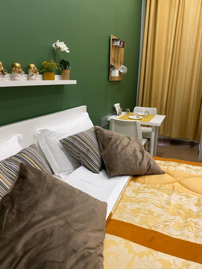 Bed and Breakfast Via Piave 82 Cosenza Exterior foto